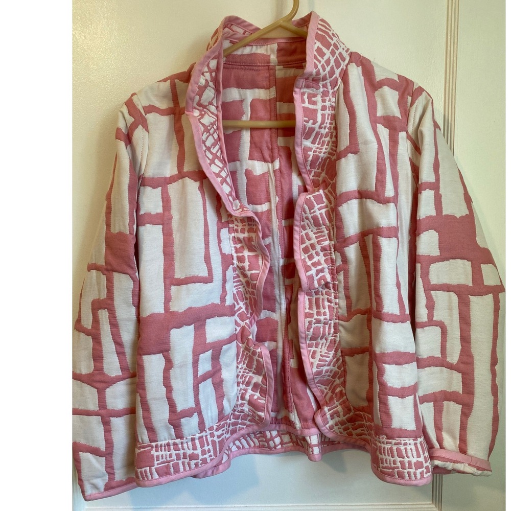 Trimdin Brick Collection Pink White Geometric Ruffle Open Reversible Jacket
